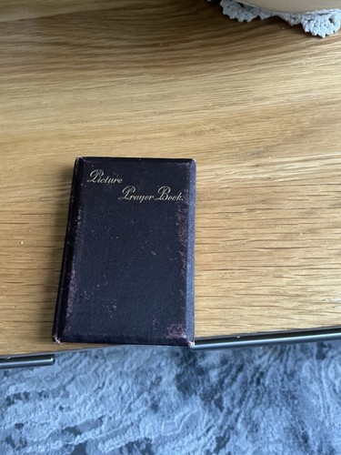 Picture prayer book - picture,